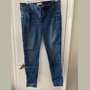 Madewell
9" Mid-Rise Skinny Jeans EUC